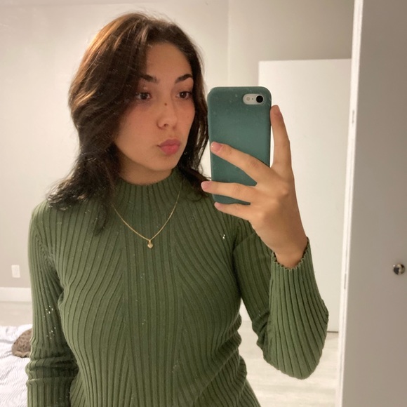 Green Mock Neck - Picture 3 of 3